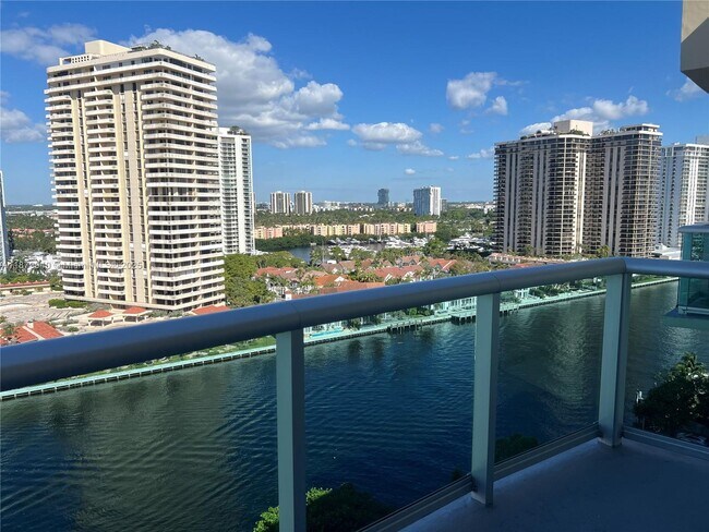 Building Photo - 19390 Collins Ave