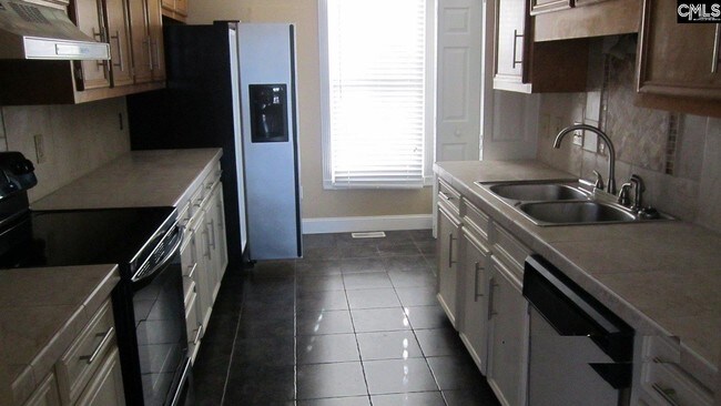 Foto del edificio - 200 River Bluff Way