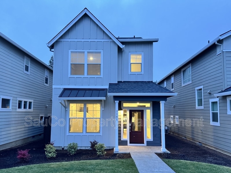 Primary Photo - 7181 SE Benedict St