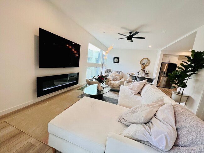 Foto del edificio - 2431 Cleat Ln