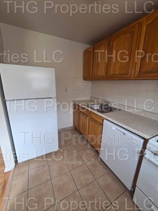 Foto del edificio - 27-55 Green Street APT# 53A