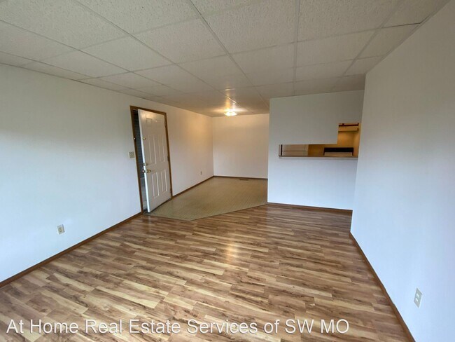Foto del edificio - 700-795 E Bain St