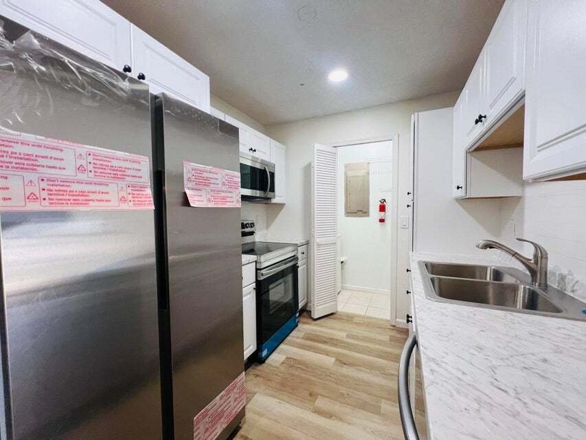 Foto principal - 11877 Sturbridge Ln