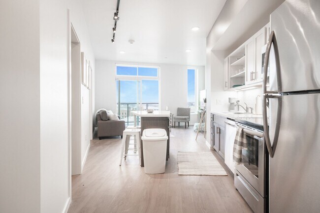 Interior Photo - Art Bloc