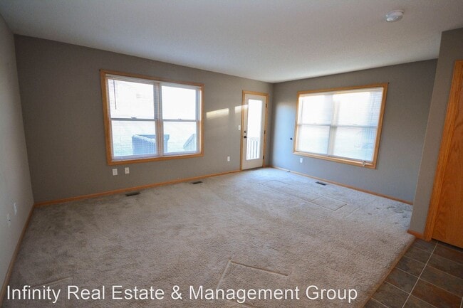 Foto del edificio - 3 br, 2.5 bath House - 4417 Heritage Pl NW