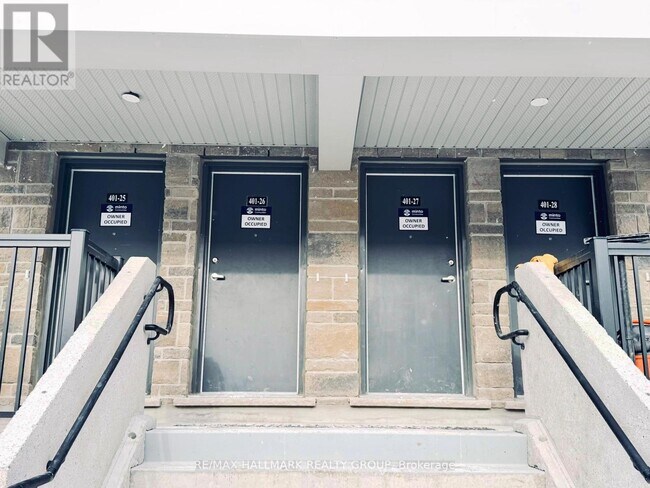 Photo du bâtiment - 401 Glenroy Gilbert Dr