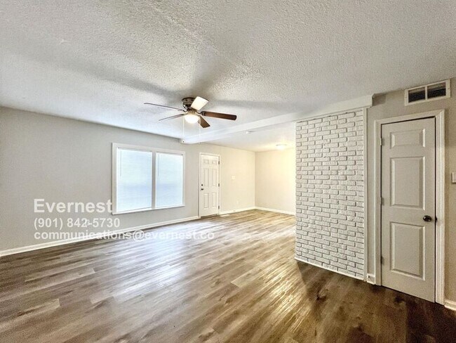 Foto del edificio - 3016 Dothan St