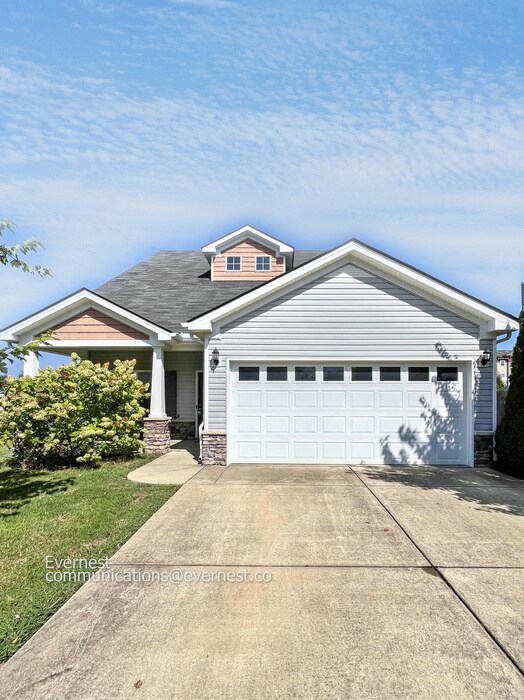 Foto principal - 2142 Longhunter Chase Dr