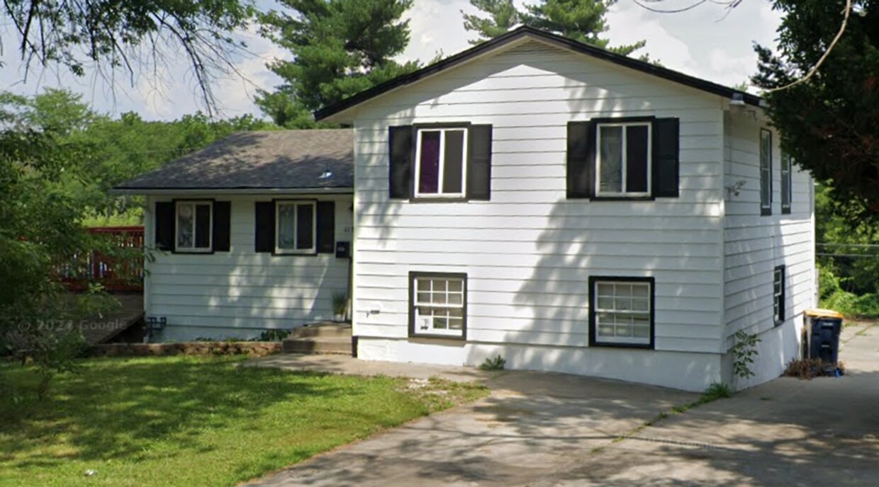 Primary Photo - 4137 Hardesty Ave