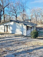 Building Photo - 217 Hilltop Rd