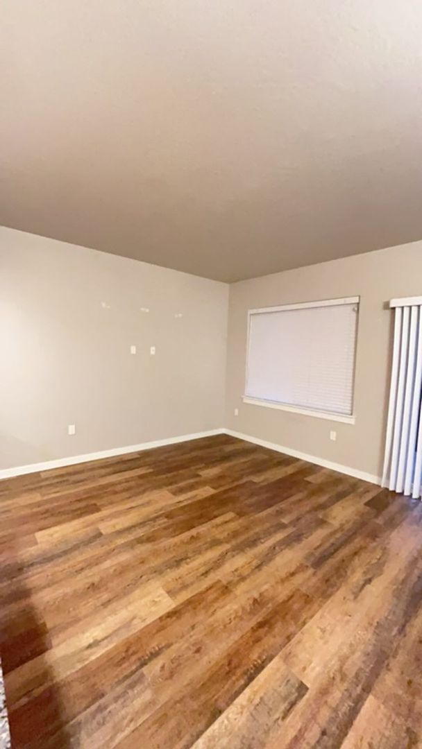 Foto del edificio - 3 Bedroom 2.5 Bath with Attached Garage