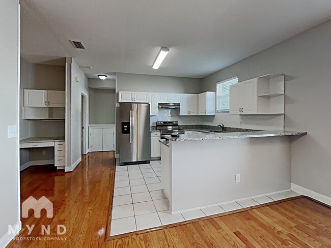 Building Photo - 6409 Ashville Dr