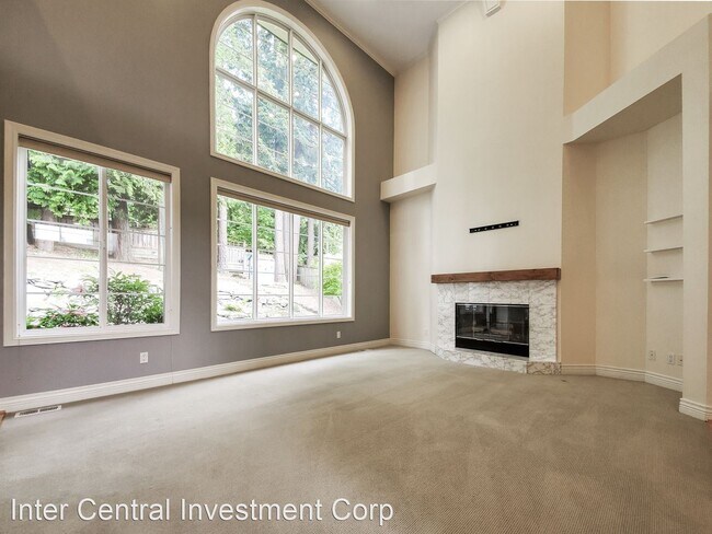 Foto del edificio - 4 br, 2.5 bath House - 16729 SE 63rd Place