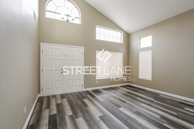 Foto del edificio - Charming 5 Bedroom in Las Vegas!