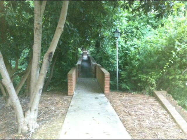 Foto del edificio - 1100 Skyland Dr Unit K-6