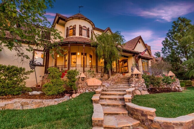Foto del edificio - 32140 Windrush Rd