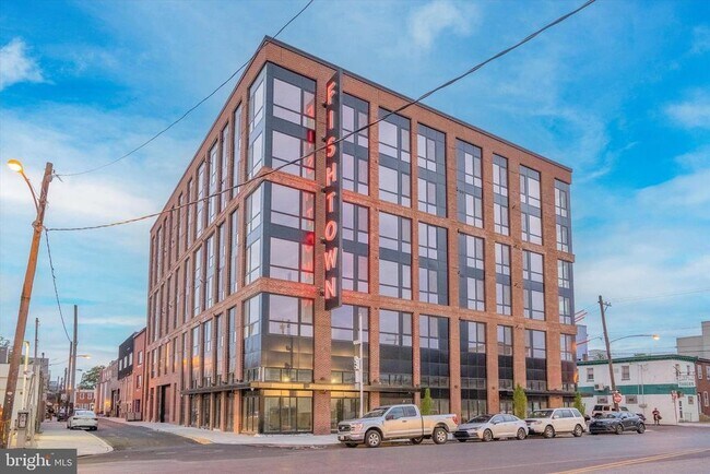 Foto del edificio - 2636 E York St