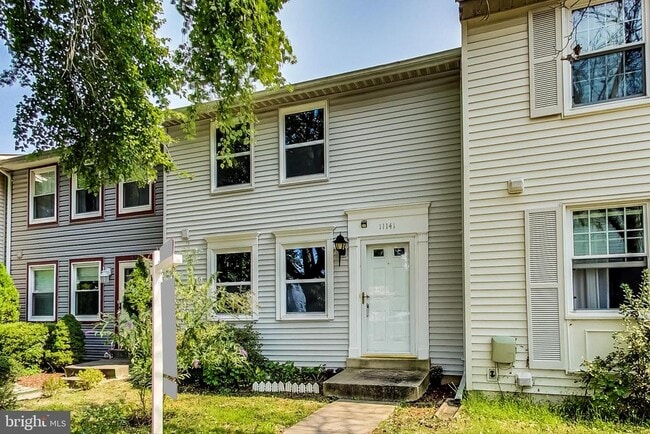 Building Photo - 11141 Captain's Walk Ct