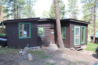 Building Photo - 32993 Snowshoe Rd