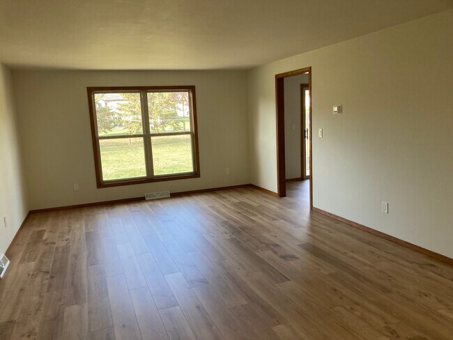Sala de estar - 1745 Alfred Dr