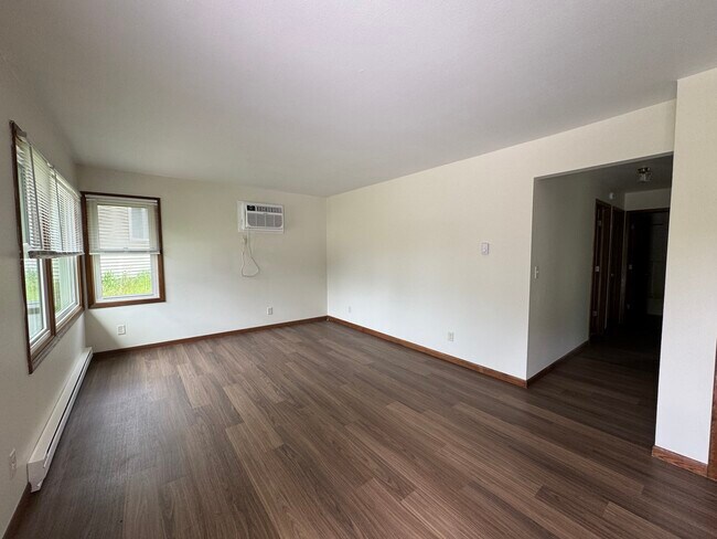 Foto del edificio - 928 Court Cir