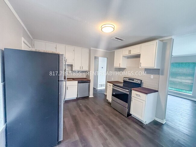 Foto del edificio - 332 SW 4th St