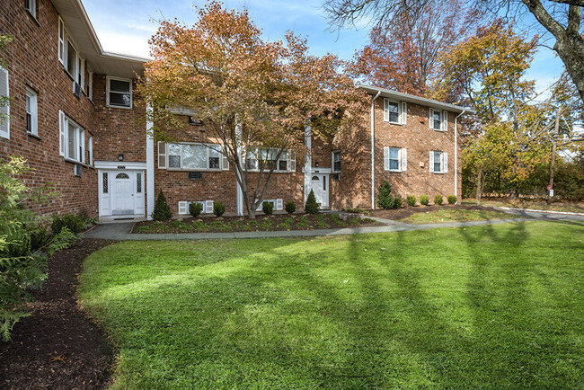 Building Photo - Garrett Village