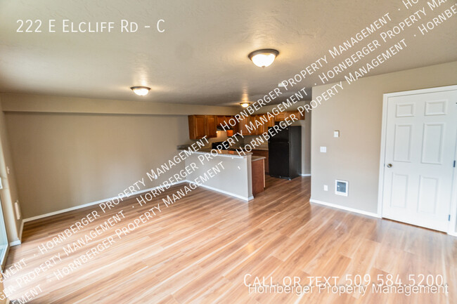 Building Photo - 222 E Elcliff Rd