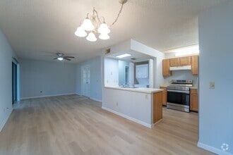 Building Photo - 23 Catalonia Ct