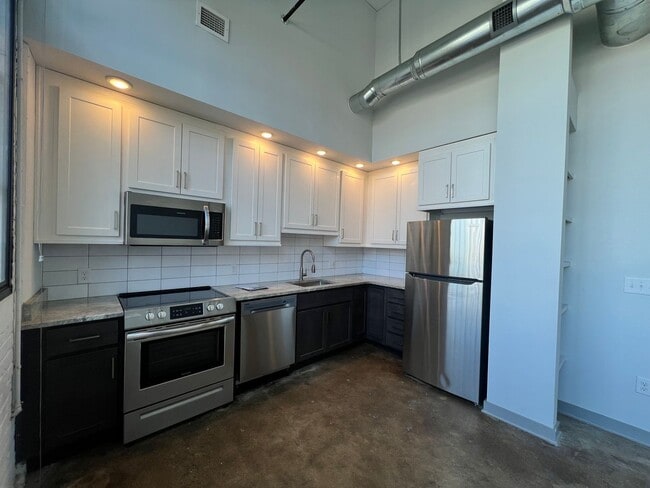 Interior Photo - Railyard Flats