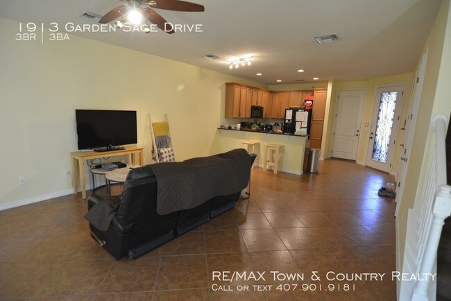 Building Photo - Oviedo Rental Townhome