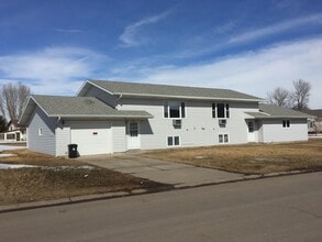 Building Photo - 1126 B EXPANSION Dr