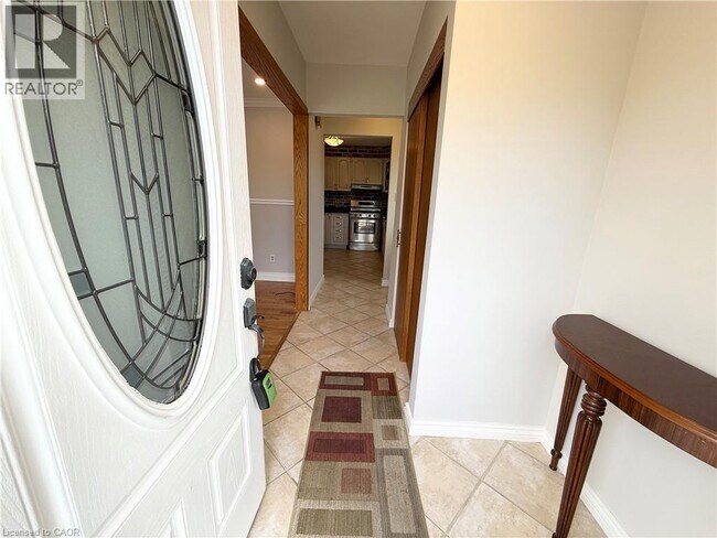 Building Photo - 91 Garside Crescent