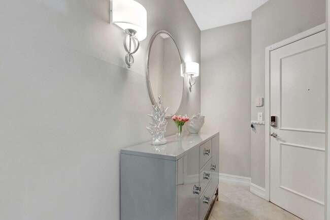 Foto del edificio - 3606 S Ocean Blvd