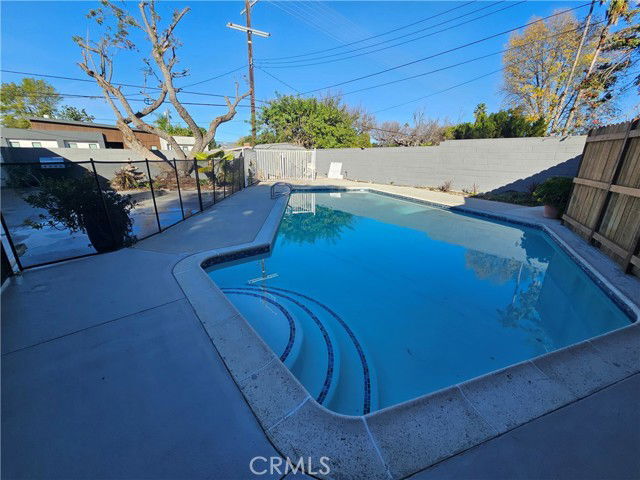 Foto del edificio - 5352 Bayer Pl