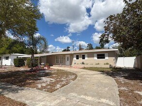 Building Photo - 208 Wilshire Dr