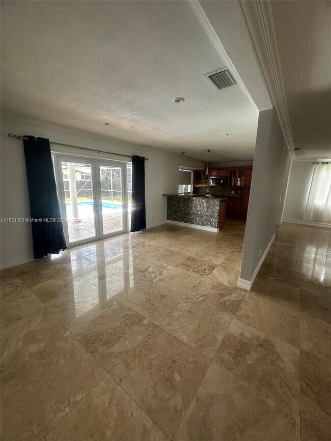 Foto del edificio - 5200 Adams St