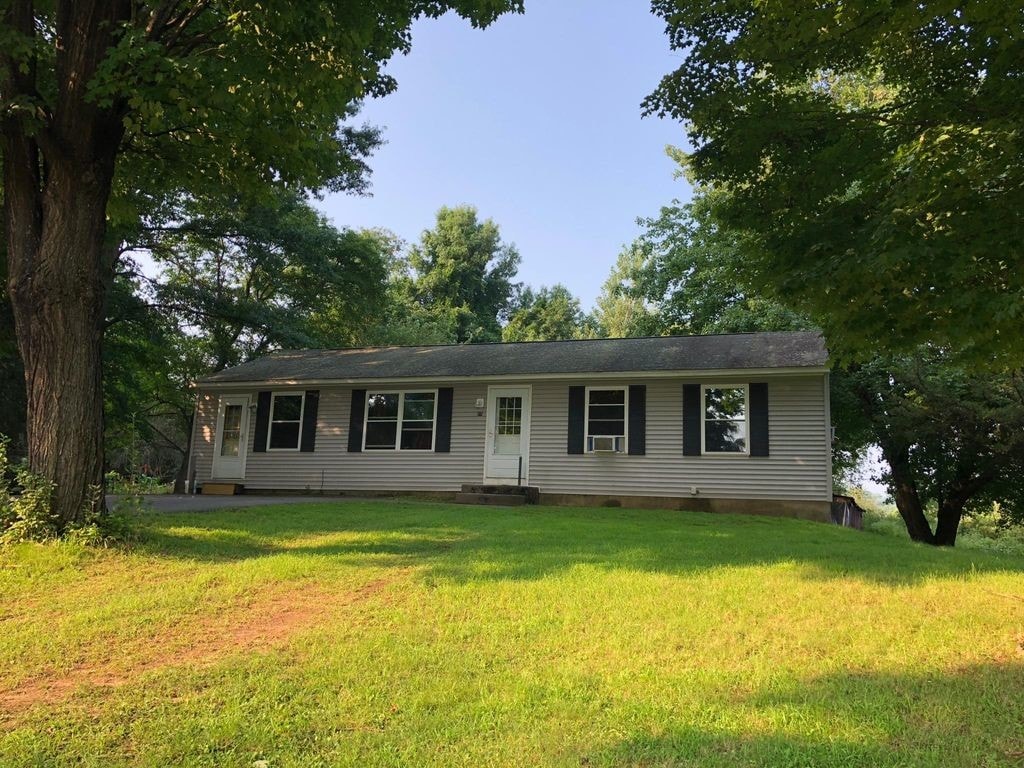 Primary Photo - 11 Hawley Rd
