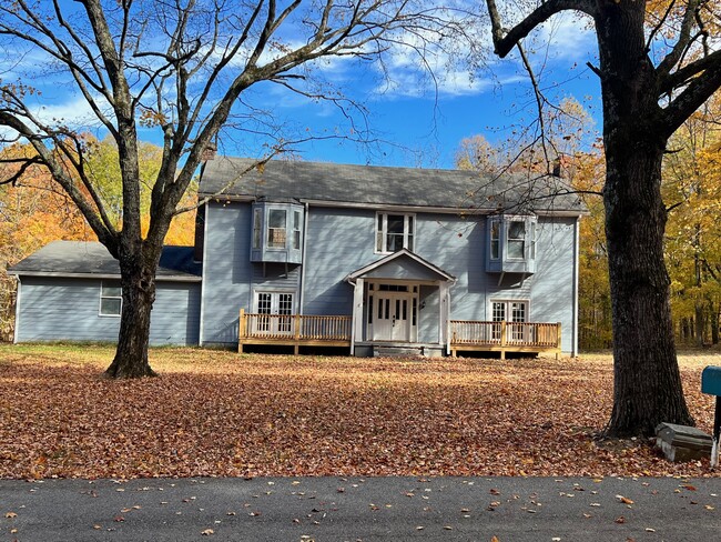 Building Photo - 325 Stroud Rd
