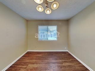 Foto del edificio - 3558 High Creek Dr