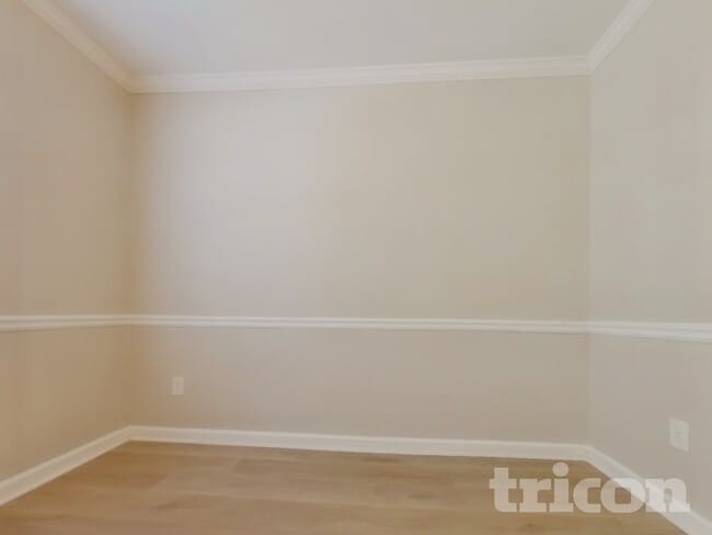 Building Photo - 1047 Winterglen Way