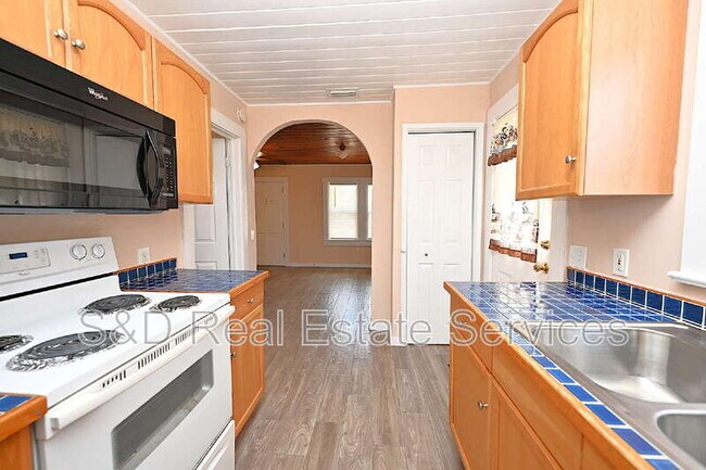 Building Photo - 4629 Old Rd 37