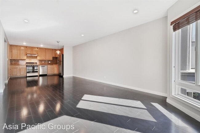 Building Photo - 3 br, 2 bath House - 276 Parker Avenue