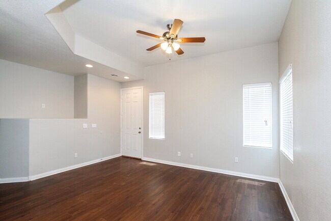 Foto del edificio - 6523 N Goldfield St