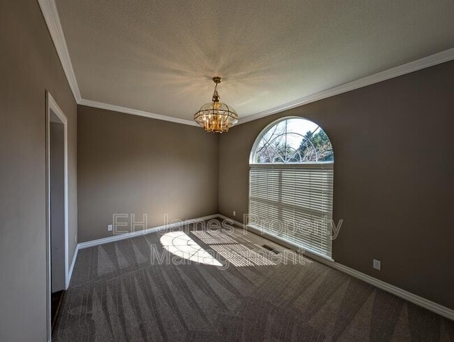 Building Photo - 9914 S 99th E Ave