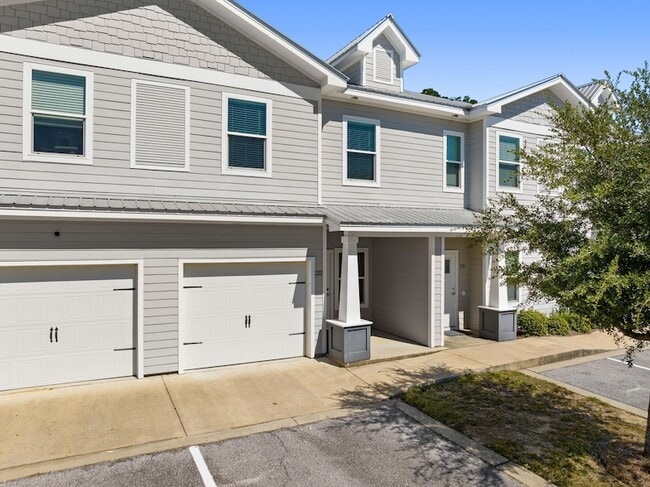 Building Photo - 222 N Sand Palm Rd