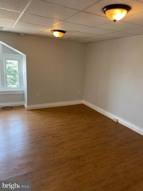 Foto del edificio - 220 W College Ave