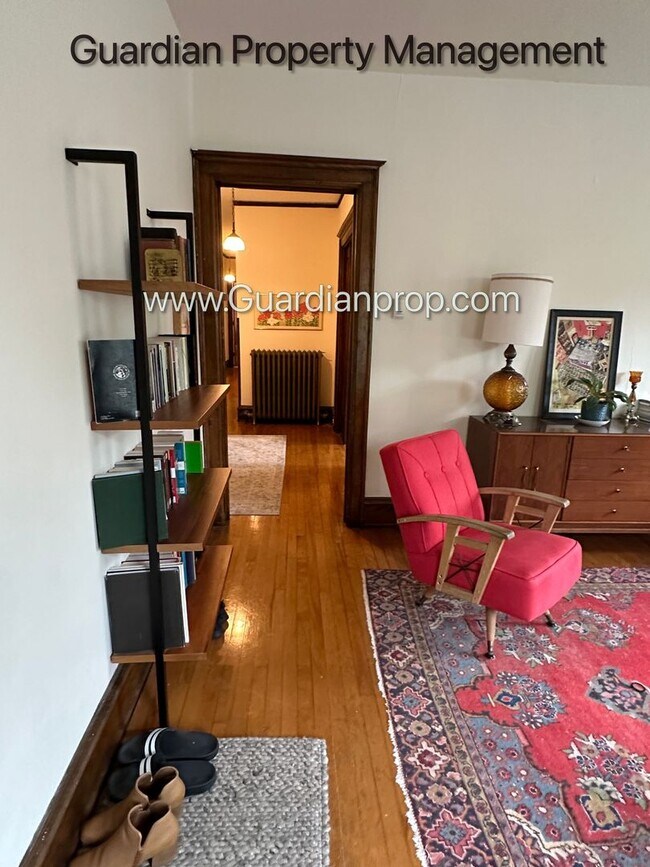 Building Photo - Spacious Prospect Park Upper Level, Sun Ro...