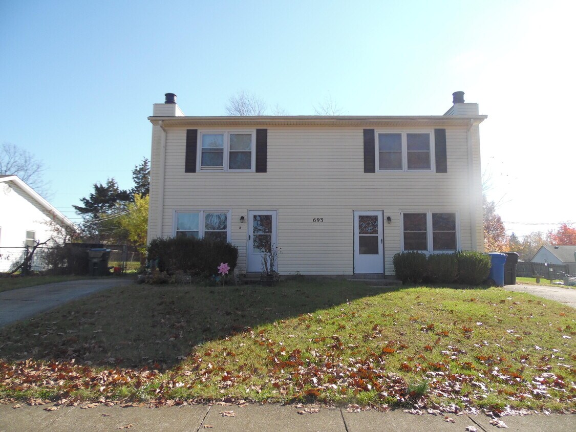 693 Eureka Springs Dr, Lexington, KY 40517 Townhome Rentals in