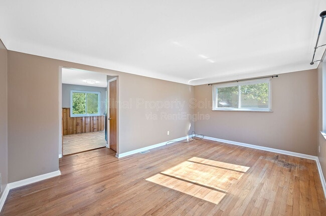 Foto del edificio - 4057 Lee Ct